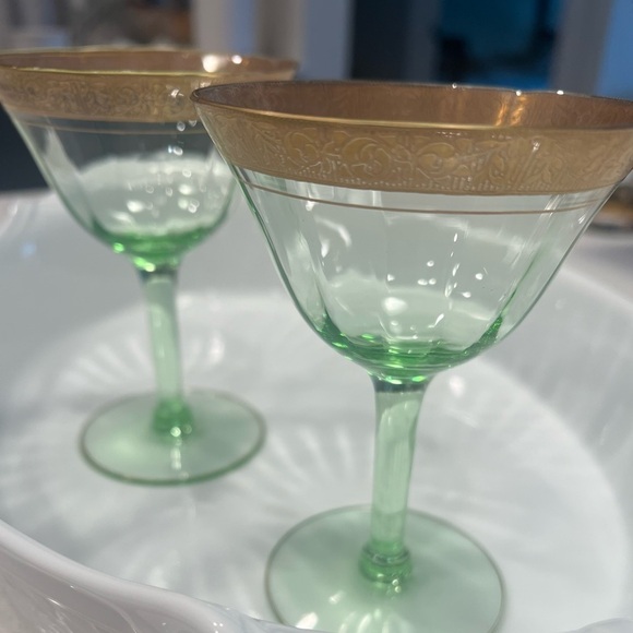 Pair of vintage green glasses with good rim - Picture 2 of 5